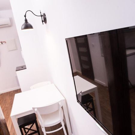Mirror Apartments คราคูฟ ภายนอก รูปภาพ